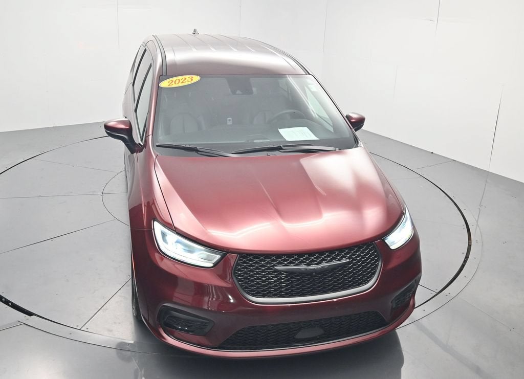 2023 Chrysler Pacifica Hybrid Touring L