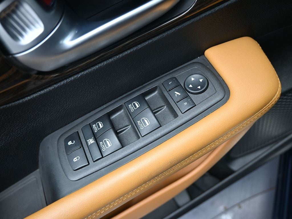 2023 Chrysler Pacifica Hybrid Pinnacle