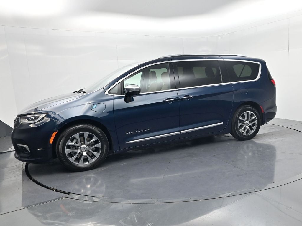 2023 Chrysler Pacifica Hybrid Pinnacle