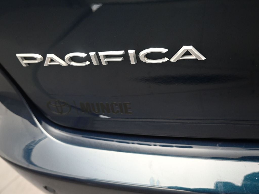 2023 Chrysler Pacifica Hybrid Pinnacle