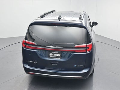 2023 Chrysler Pacifica Hybrid Pinnacle
