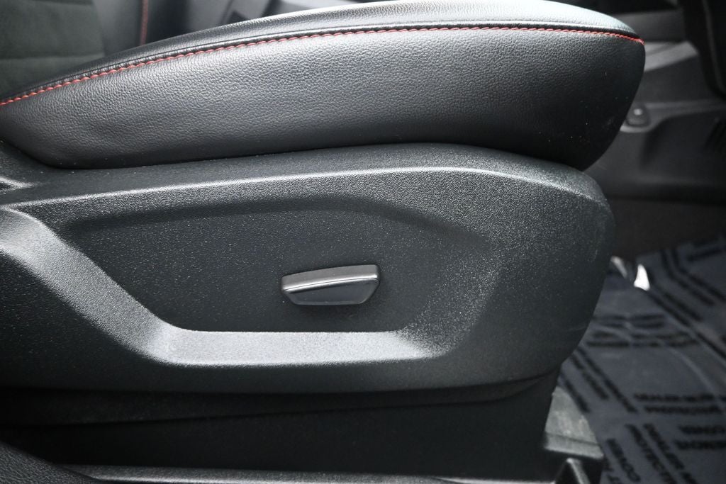 2022 Ford Edge ST Line