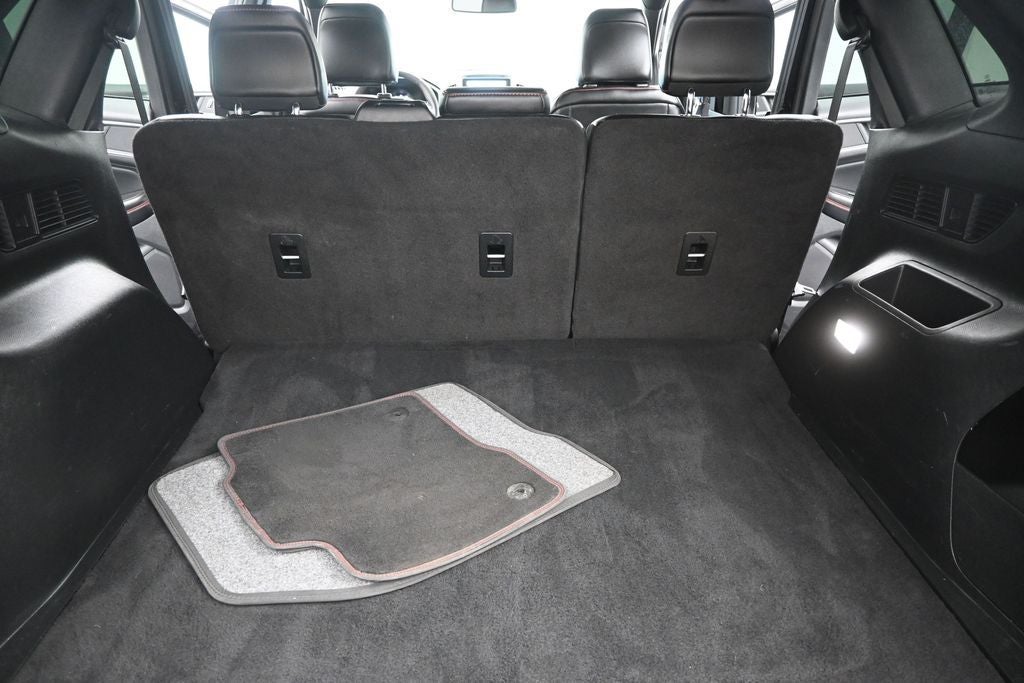 2022 Ford Edge ST Line