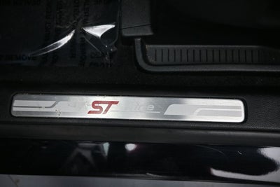2022 Ford Edge ST Line