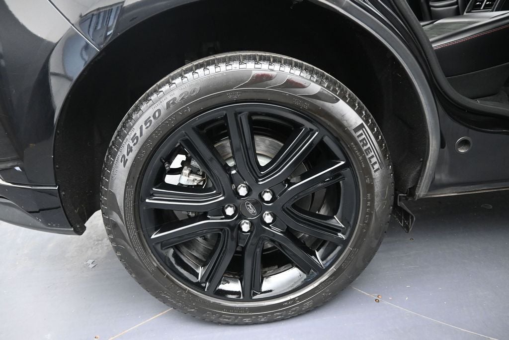 2022 Ford Edge ST Line