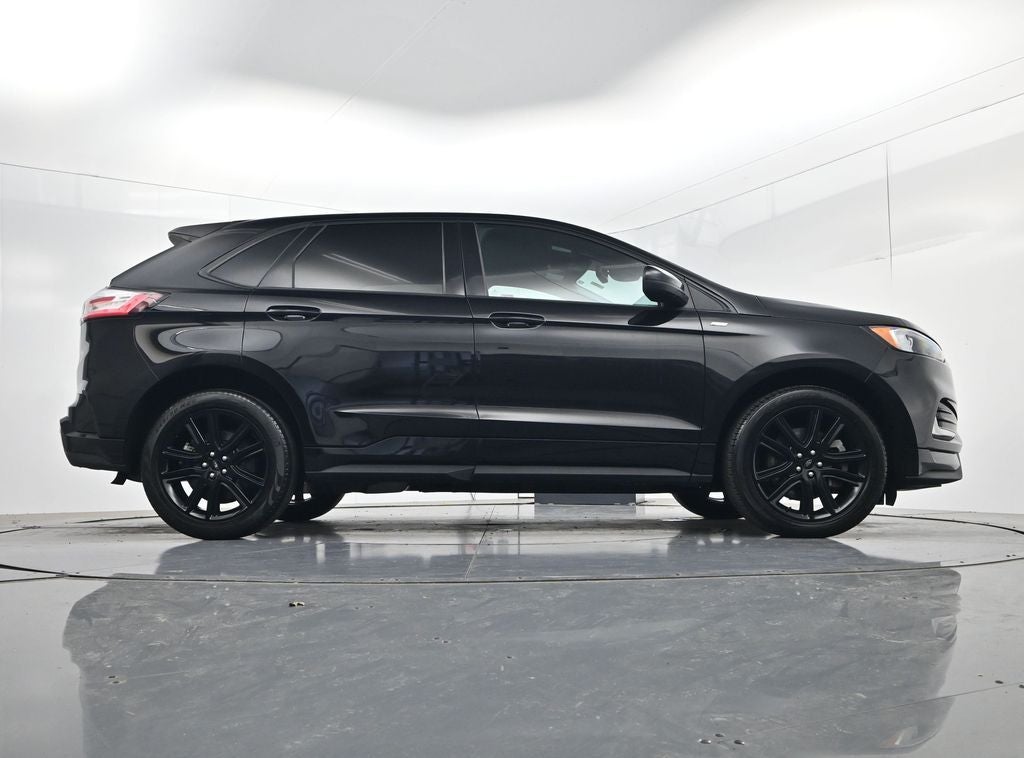 2022 Ford Edge ST Line