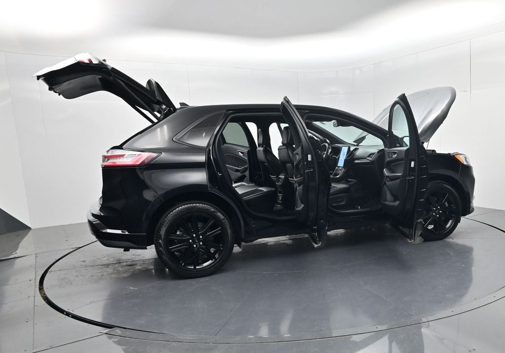 2022 Ford Edge ST Line