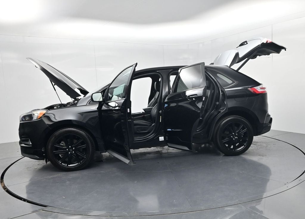 2022 Ford Edge ST Line