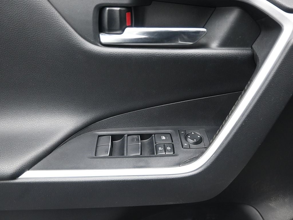 2020 Toyota RAV4 Hybrid XSE