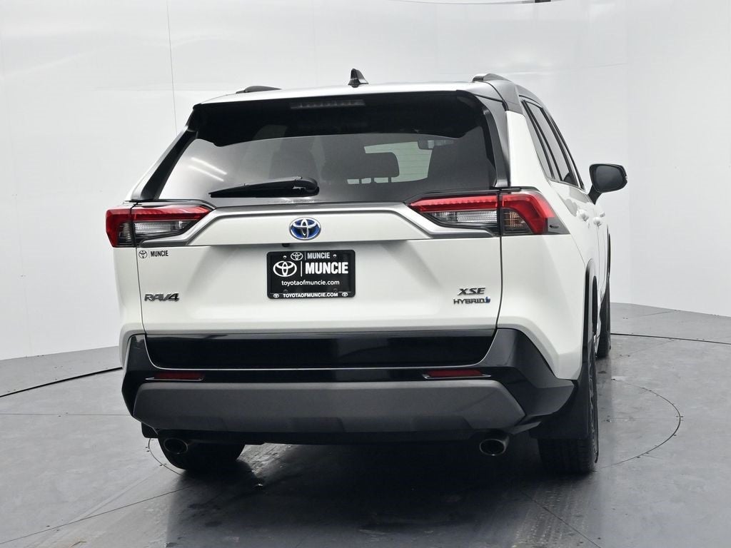 2020 Toyota RAV4 Hybrid XSE