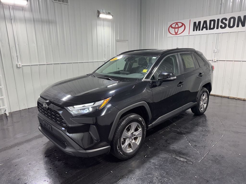 2024 Toyota RAV4 XLE