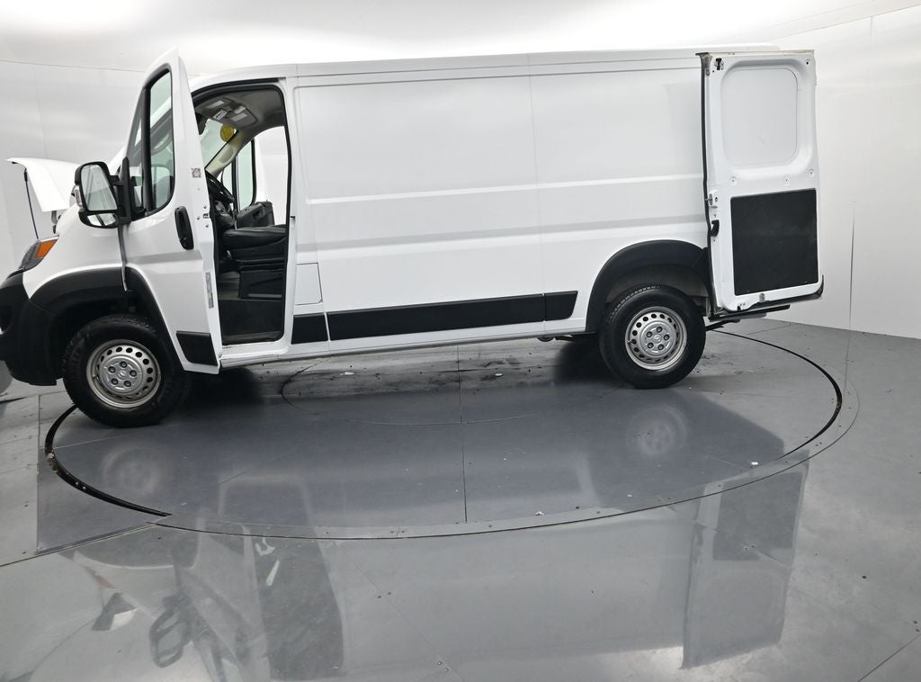 2025 RAM ProMaster 2500 Base