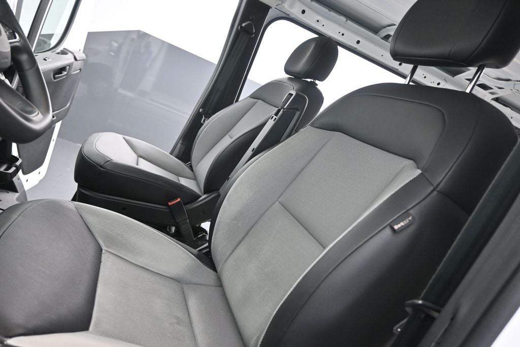 2025 RAM ProMaster 2500 Base