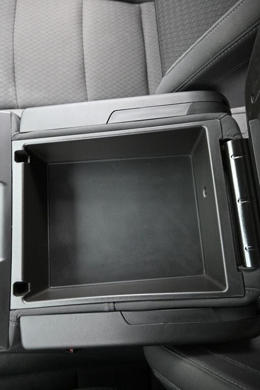 2024 Chevrolet Silverado 1500 LT LT1