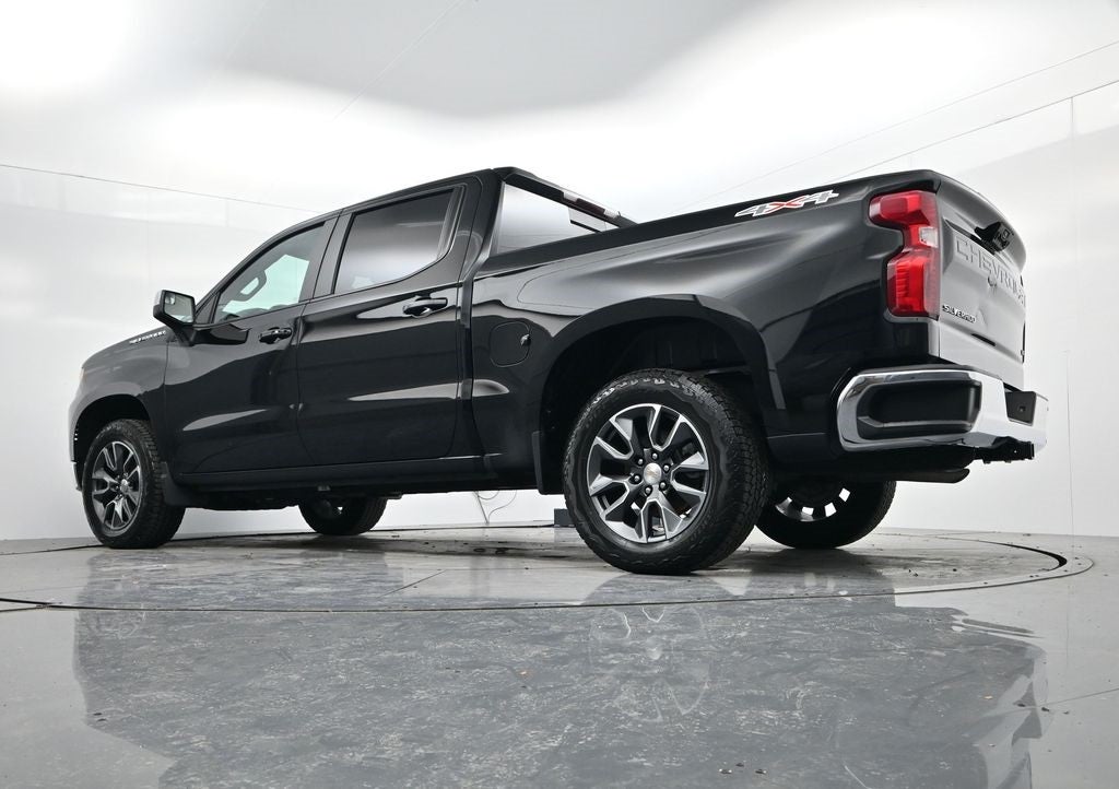2024 Chevrolet Silverado 1500 LT LT1