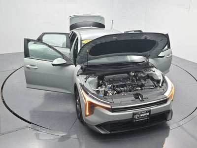 2025 Kia K4 LXS