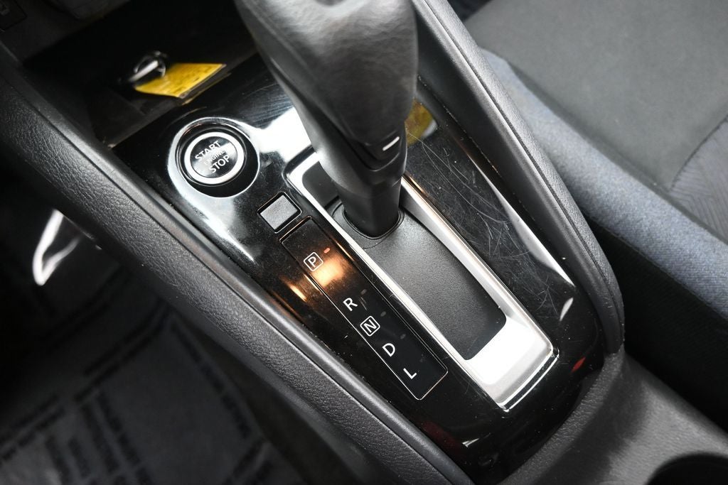 2023 Nissan Versa 1.6 SV