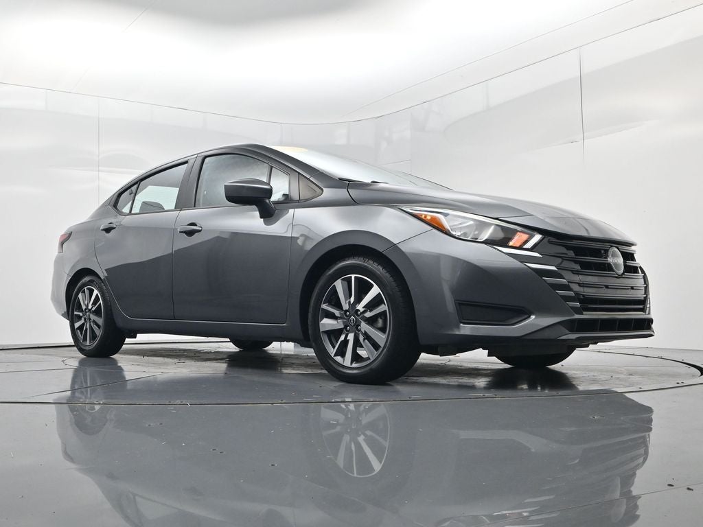 2023 Nissan Versa 1.6 SV