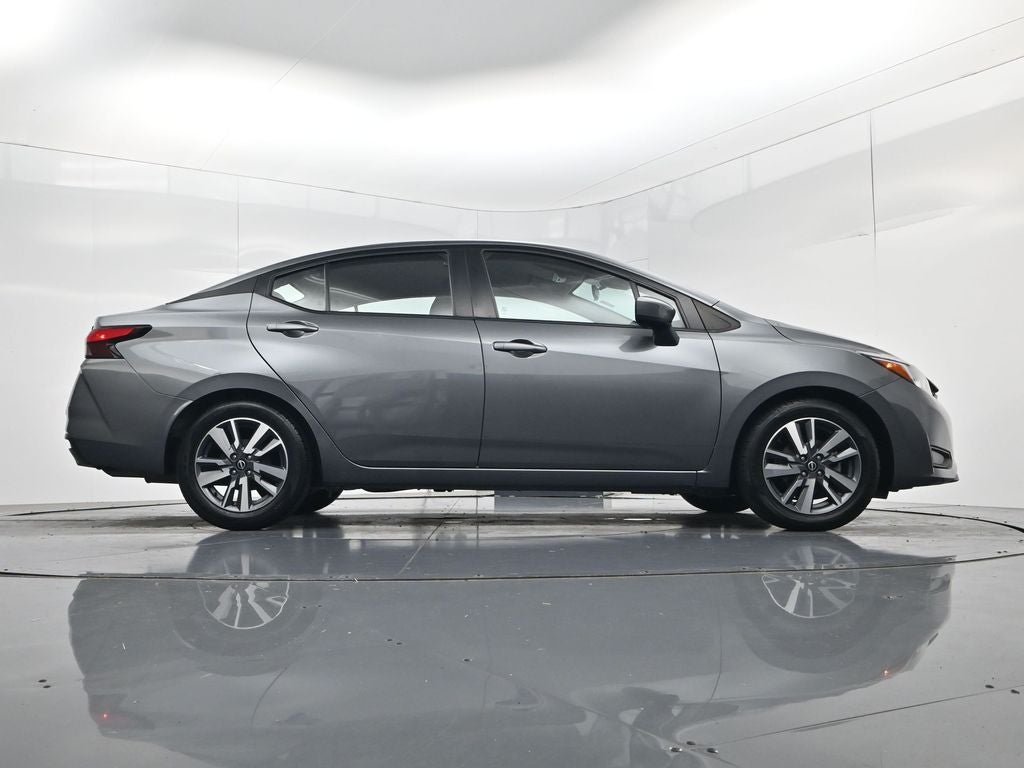 2023 Nissan Versa 1.6 SV