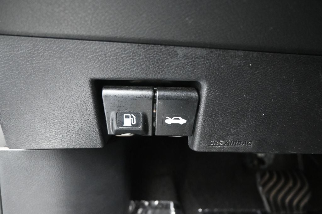2024 Nissan Versa 1.6 SV
