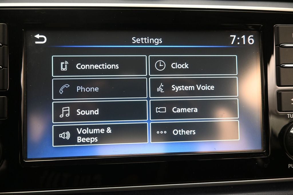 2024 Nissan Versa 1.6 SV