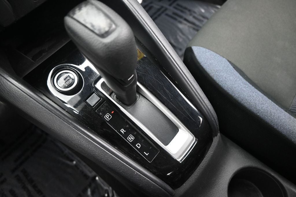 2024 Nissan Versa 1.6 SV