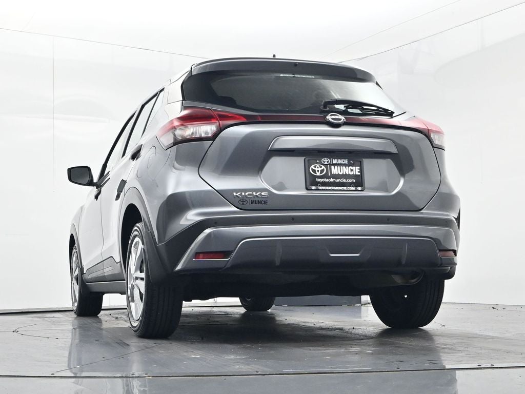 2024 Nissan Kicks S