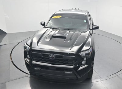 2025 Toyota Tacoma Hybrid TRD Sport
