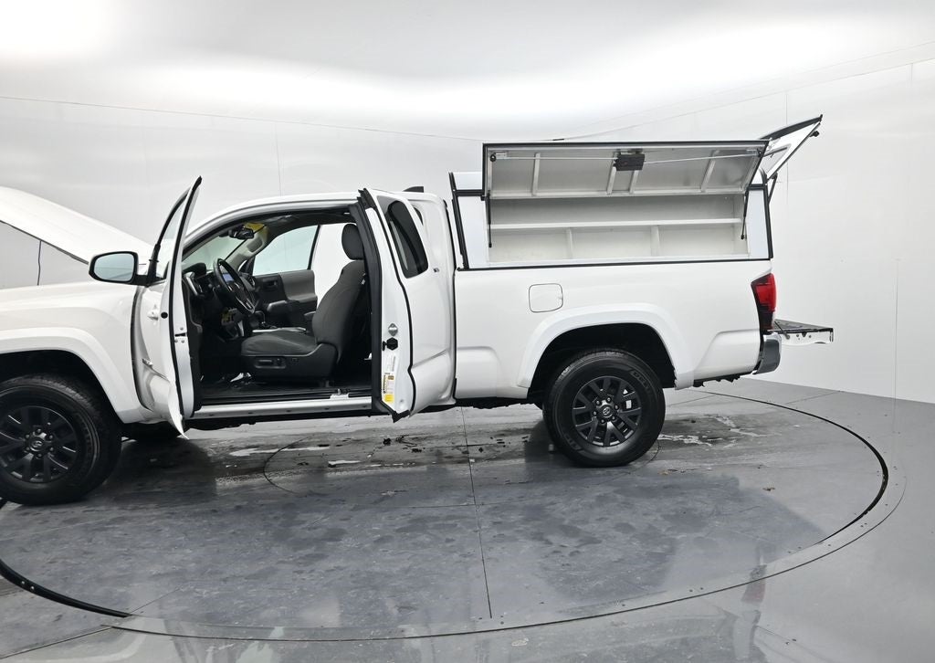 2022 Toyota Tacoma SR5 V6