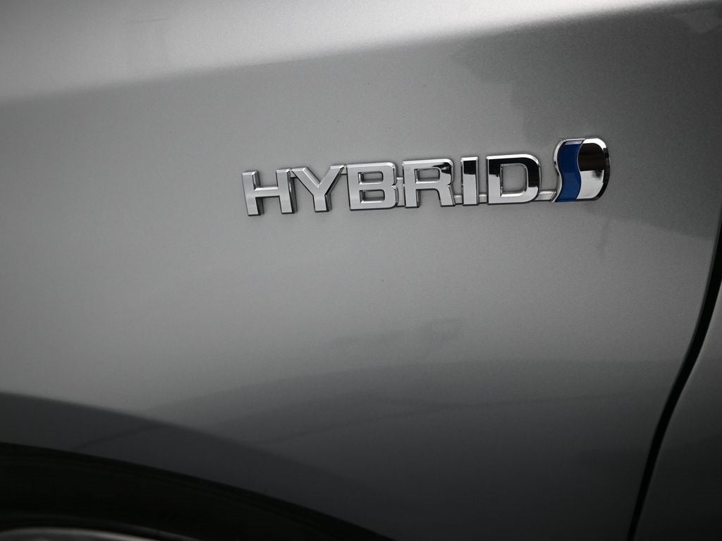 2017 Toyota Camry Hybrid LE