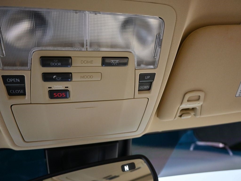 2016 Toyota Avalon Limited