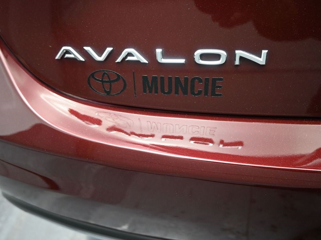 2016 Toyota Avalon Limited