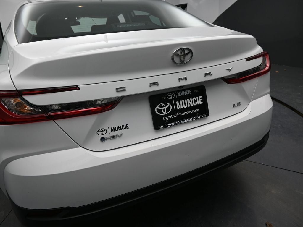 2025 Toyota Camry LE