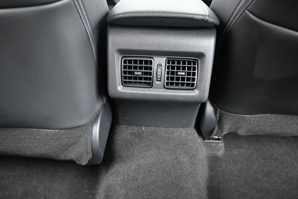 2023 Toyota Camry Hybrid XSE