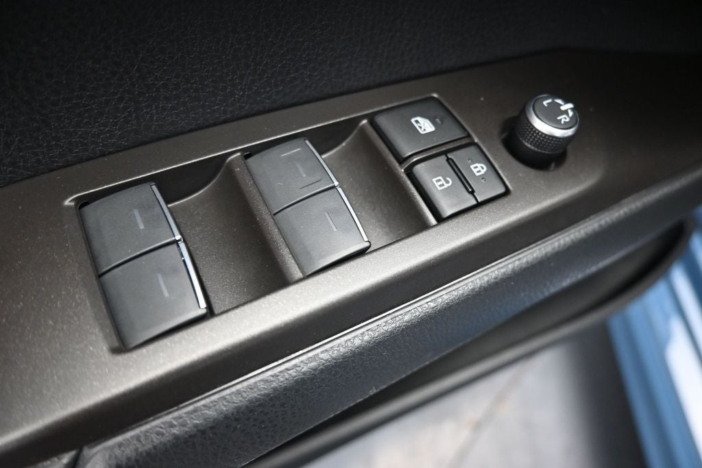 2023 Toyota Camry Hybrid XSE