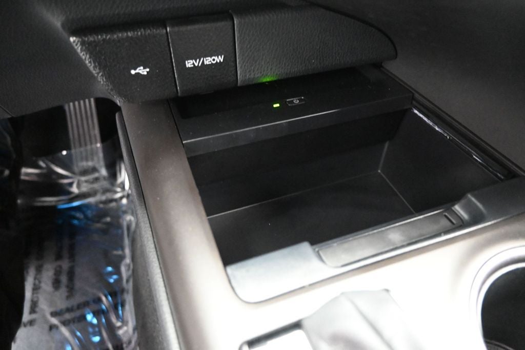 2023 Toyota Camry Hybrid XSE