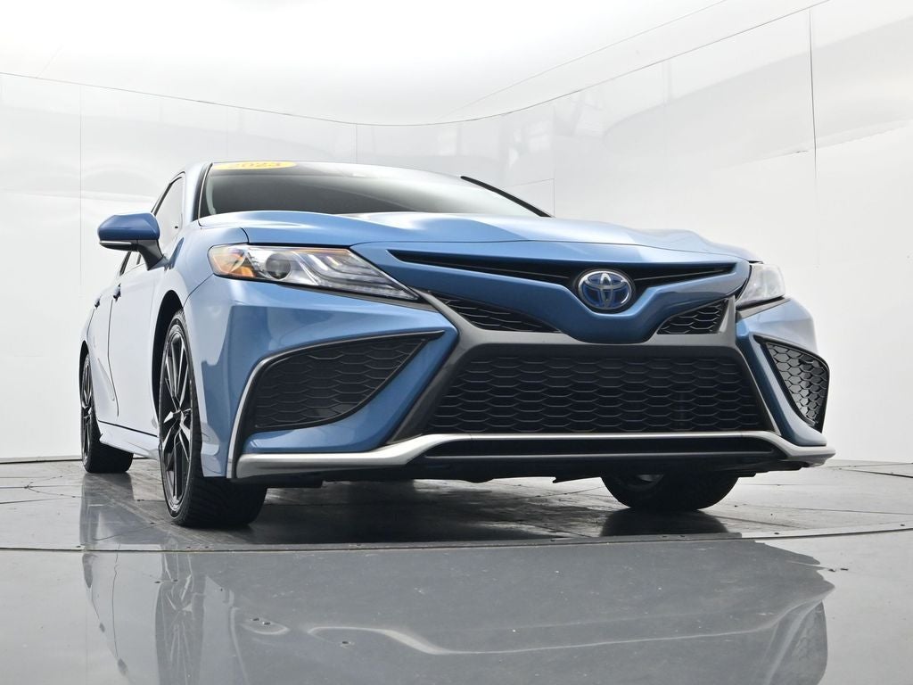 2023 Toyota Camry Hybrid XSE