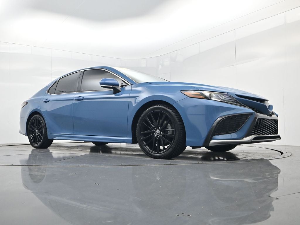 2023 Toyota Camry Hybrid XSE