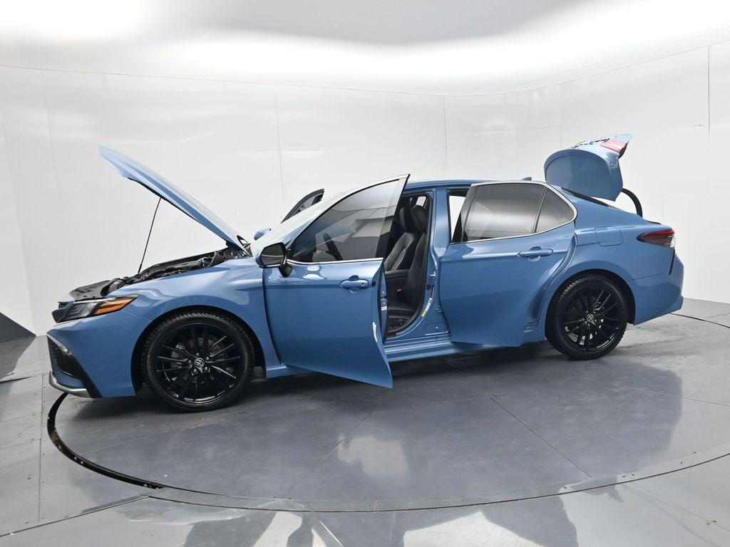2023 Toyota Camry Hybrid XSE