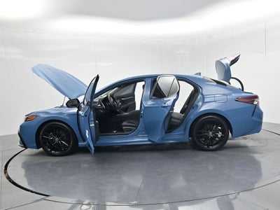 2023 Toyota Camry Hybrid XSE