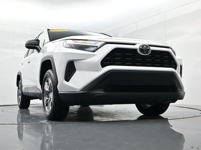2025 Toyota RAV4 Hybrid LE