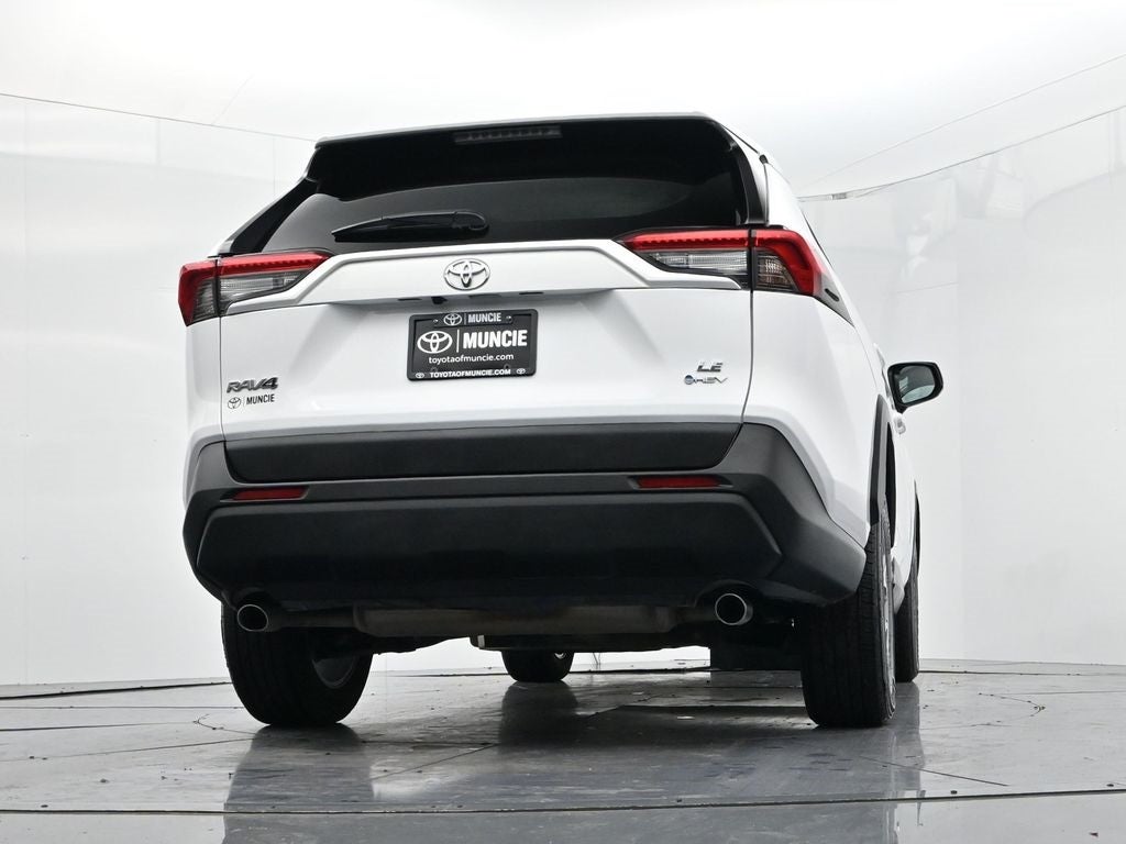 2025 Toyota RAV4 Hybrid LE