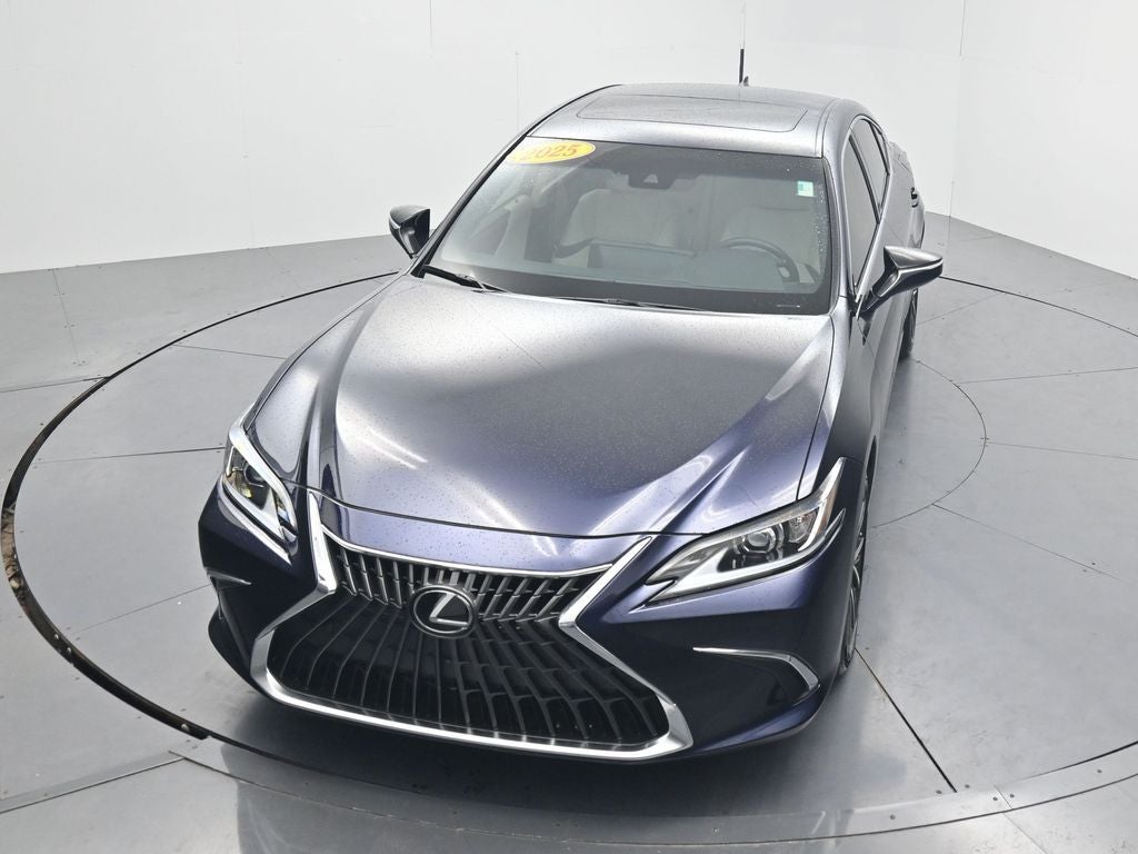2025 Lexus ES 350