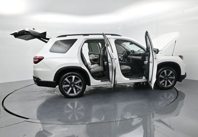 2025 Honda Pilot Touring+