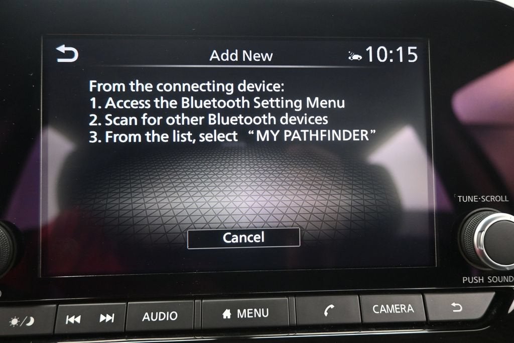 2024 Nissan Pathfinder SV