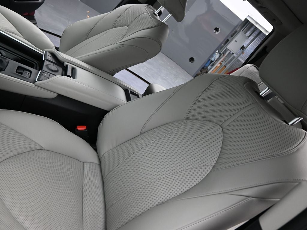 2025 Toyota Grand Highlander Hybrid Limited