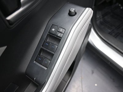 2022 Toyota Highlander Hybrid LE