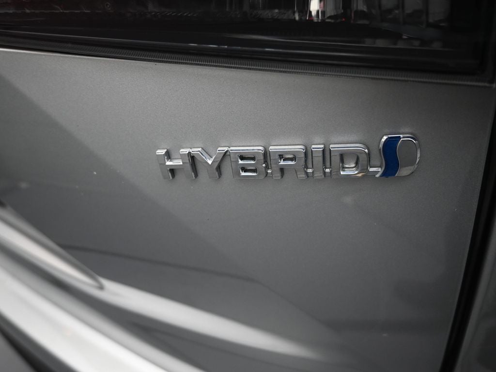 2022 Toyota Highlander Hybrid LE