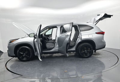 2022 Toyota Highlander Hybrid LE