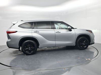2022 Toyota Highlander Hybrid LE